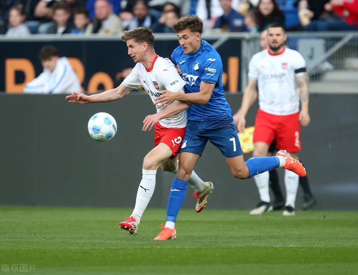 霍芬海姆客胜告捷,德甲豪门震惊 霍芬海姆客胜告捷,德甲豪门震惊