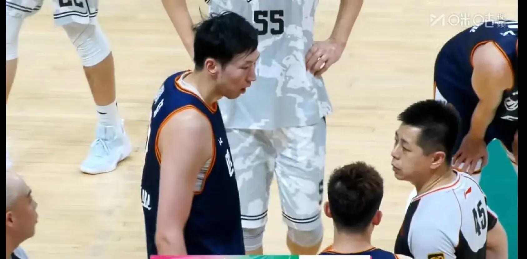 -广东男篮客场不敌四川队，遭遇失利