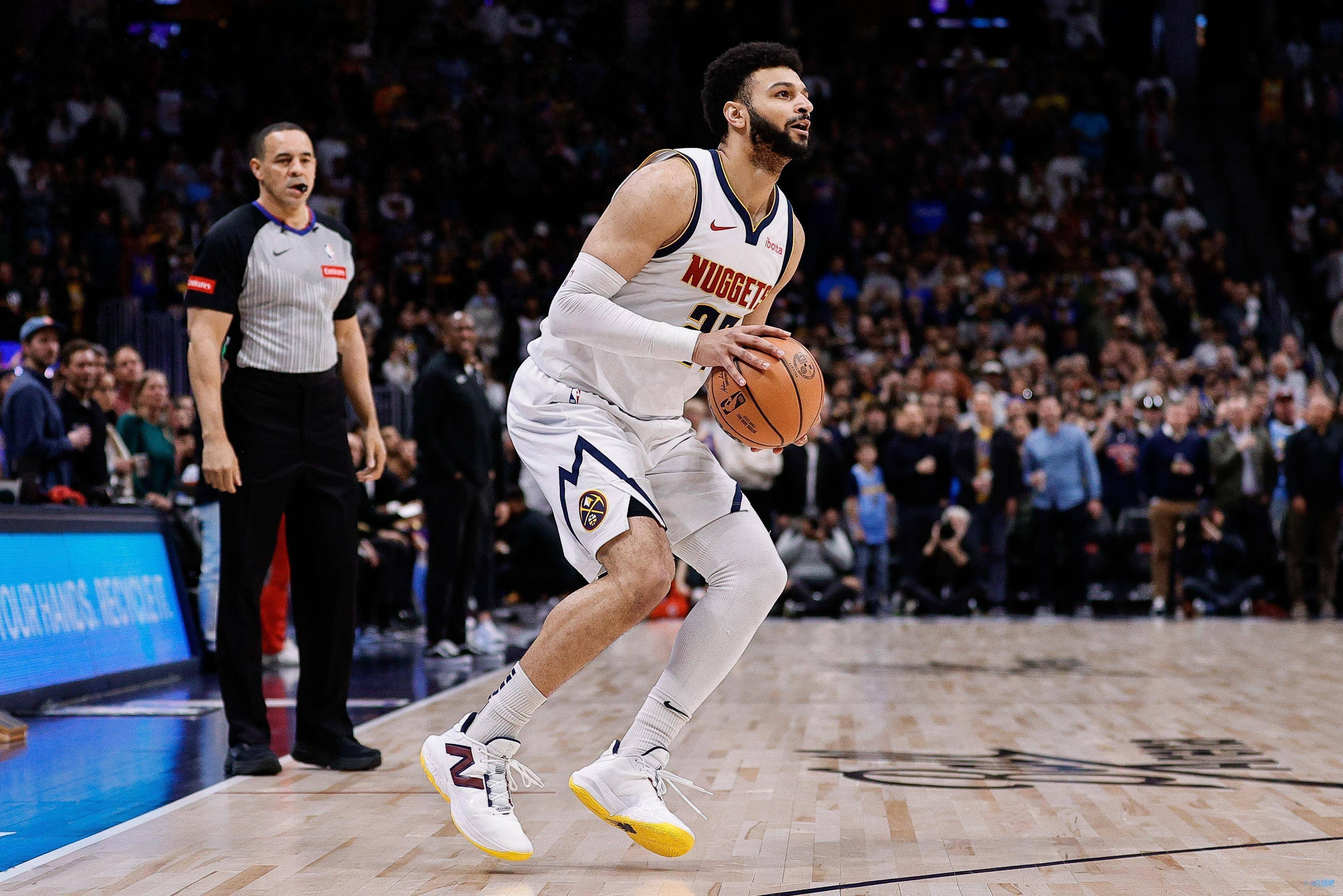 乐鱼体育-英国网球队翻盘欧洲网球队，穆雷送出助攻