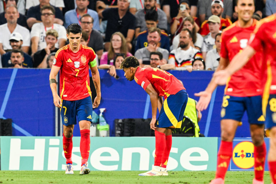 西班牙队在对阵格鲁吉亚比赛中取得胜利 西班牙队在对阵格鲁吉亚比赛中取得胜利