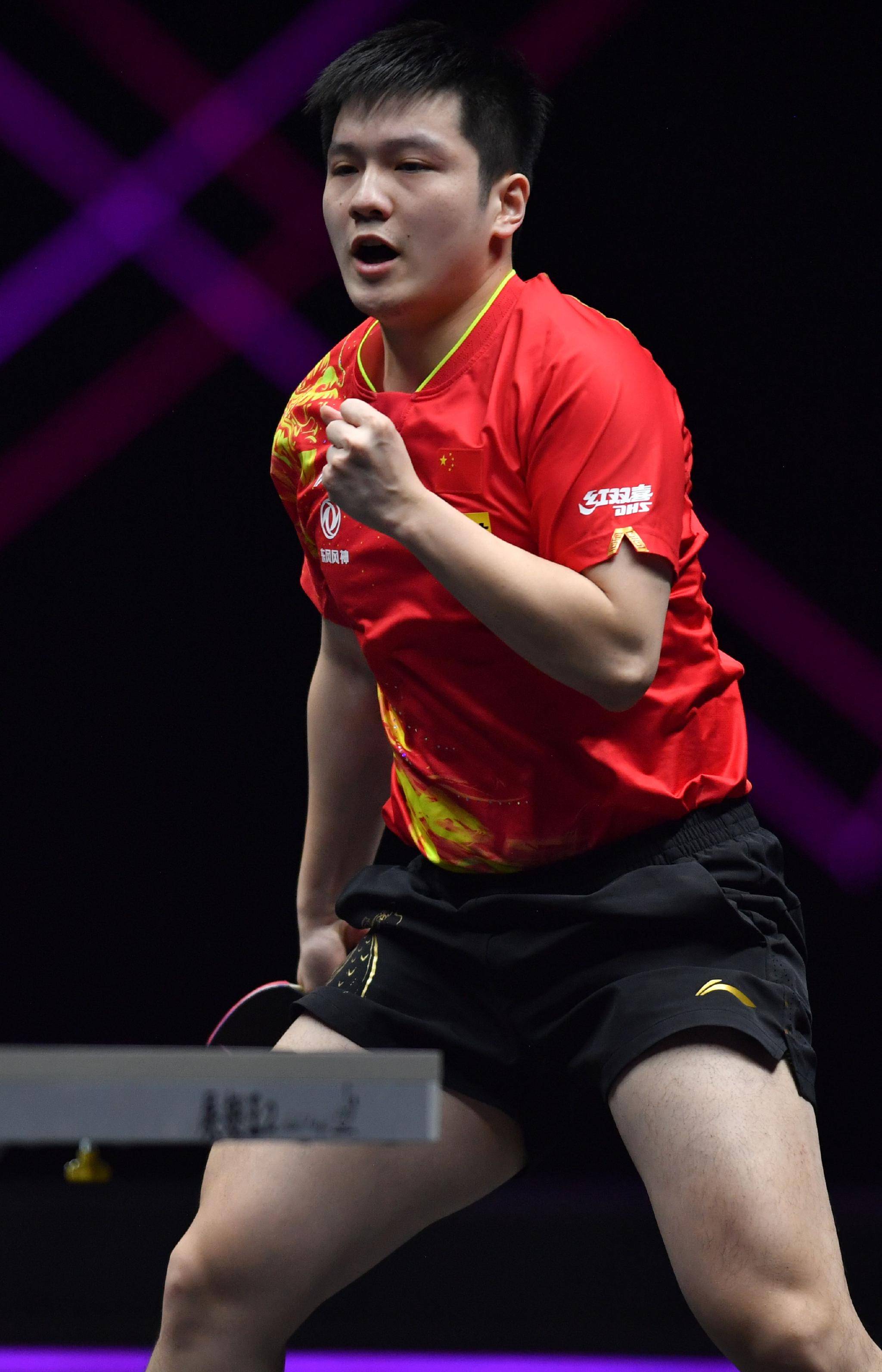 包含瑞典乒乓球队碾压日本乒乓球队，樊振东惊艳世界的词条